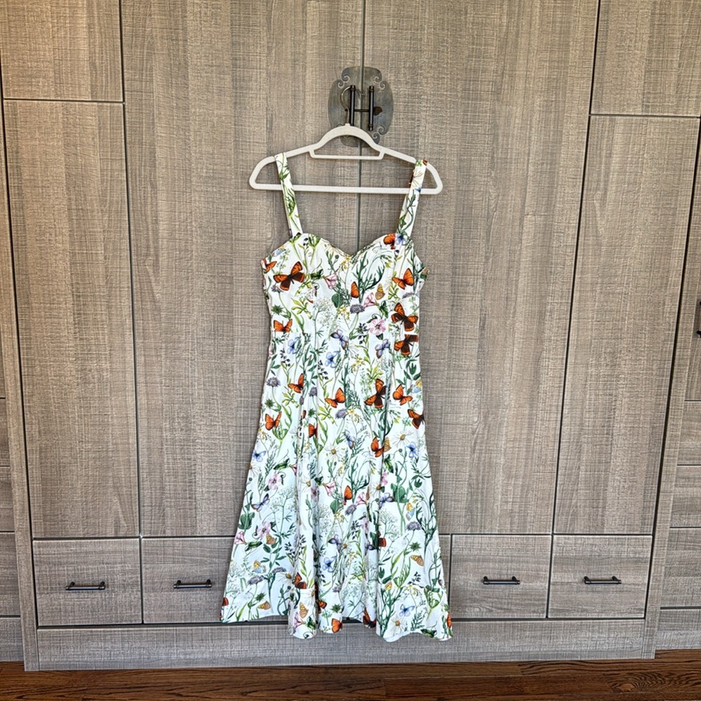 Avec Les Filles Botanical Fit & Flare Midi Dress in Butterfly Floral - Picture 9 of 17